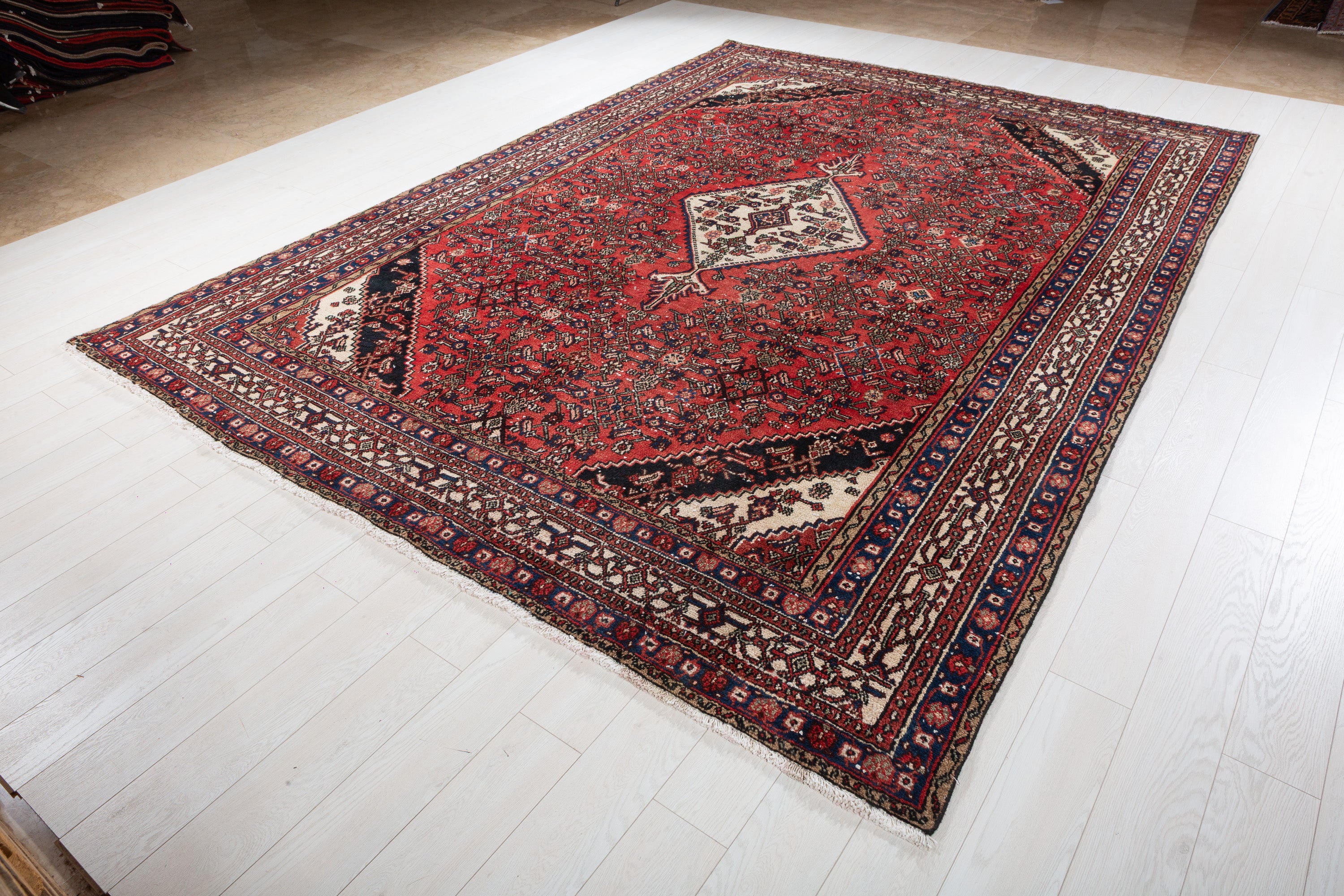 Vintage Red Geometric Rug – 11' 6" x 8' 4" (350 x 253 cm)