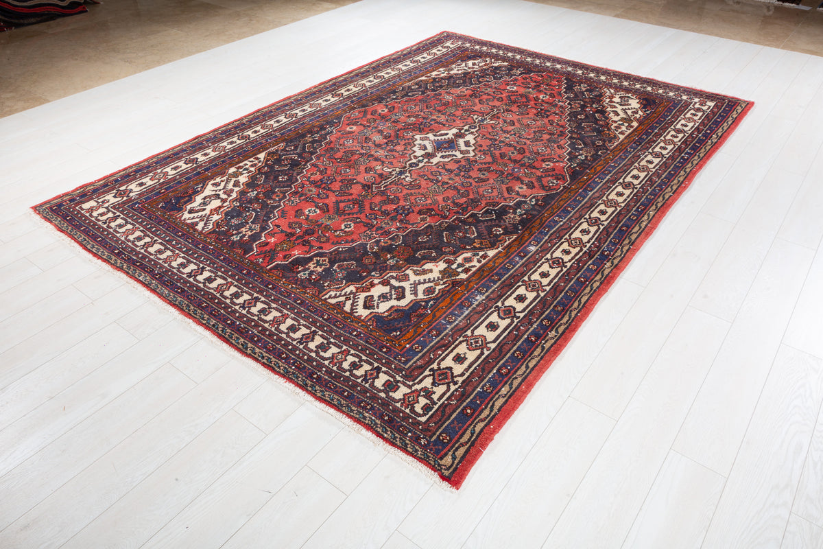 Vintage Red Geometric Rug – 9' 9" x 6' 10" (296 x 209 cm)