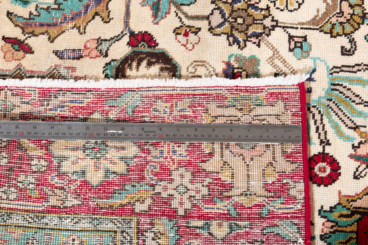 Vintage Beige Floral Rug – 12' 1" x 9' 1" (369 x 278 cm)