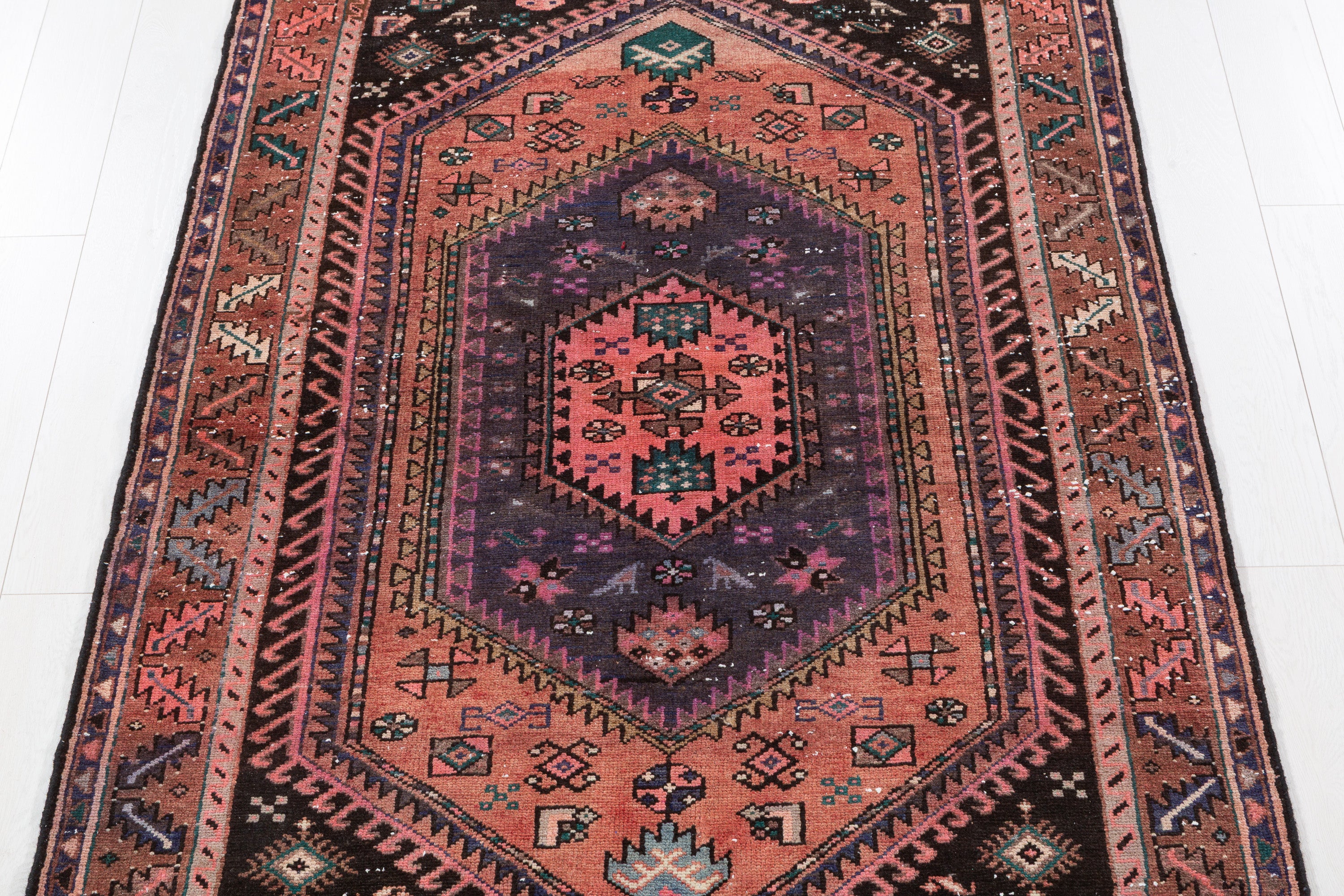 Vintage Faded rust red and purple Geometric Rug – 7' 6" x 4' 5" (228 x 134 cm)