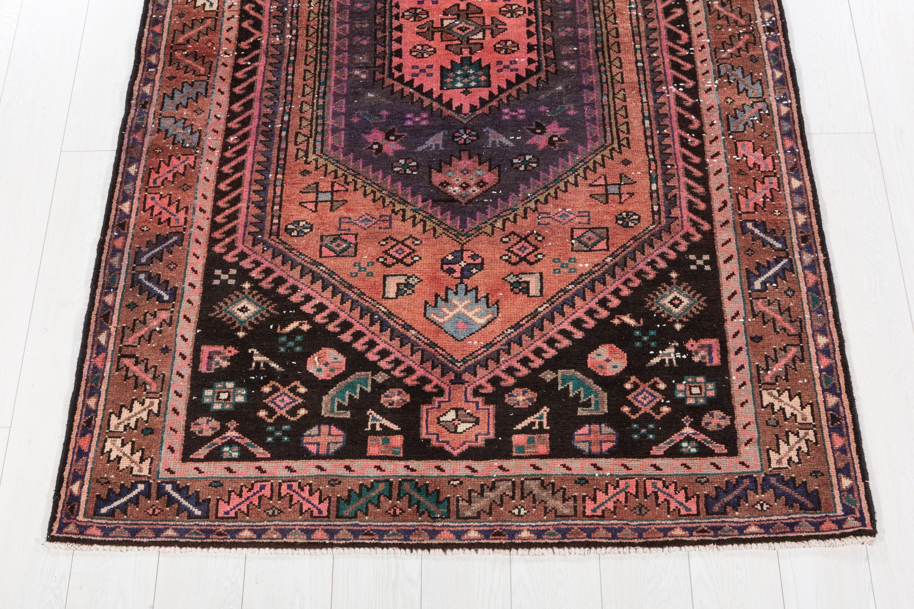 Vintage Faded rust red and purple Geometric Rug – 7' 6" x 4' 5" (228 x 134 cm)