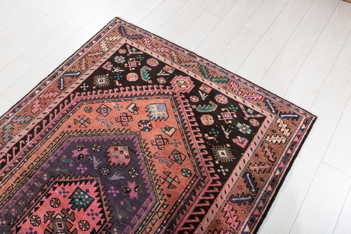 Vintage Faded rust red and purple Geometric Rug – 7' 6" x 4' 5" (228 x 134 cm)