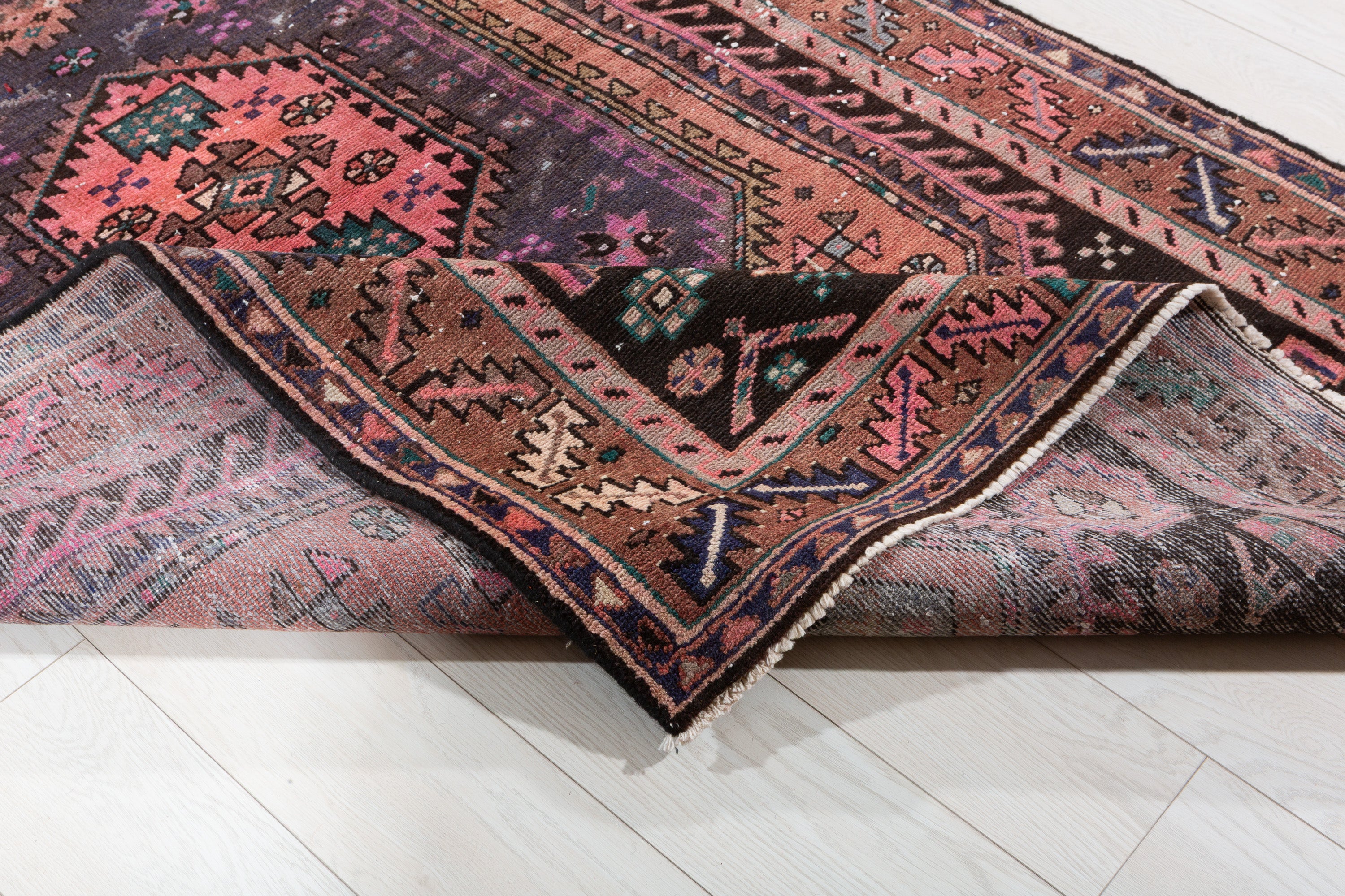 Vintage Faded rust red and purple Geometric Rug – 7' 6" x 4' 5" (228 x 134 cm)