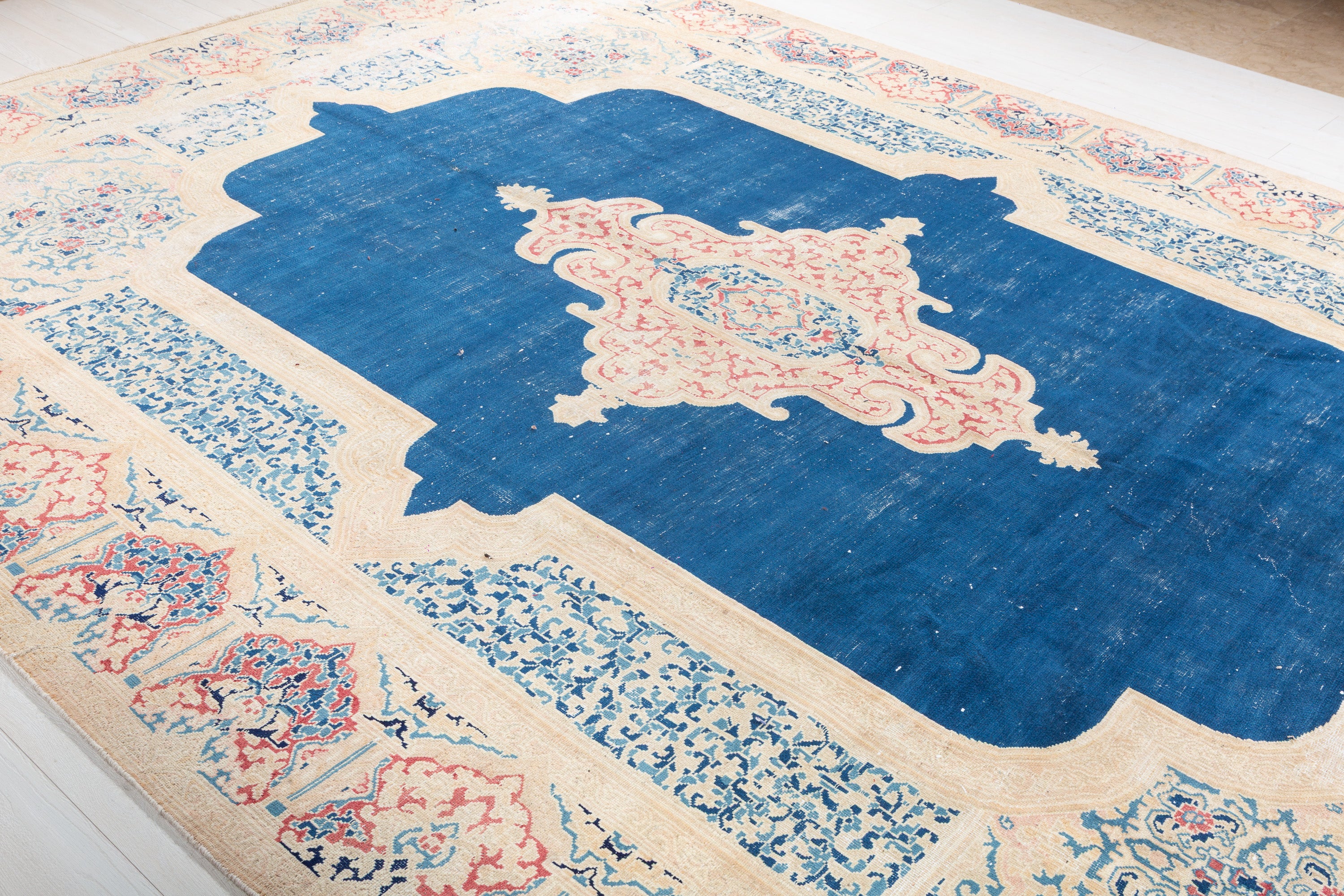 Collectible Vintage Navy blue Floral Rug – 13' 7" x 9' 7" (413 x 292 cm)