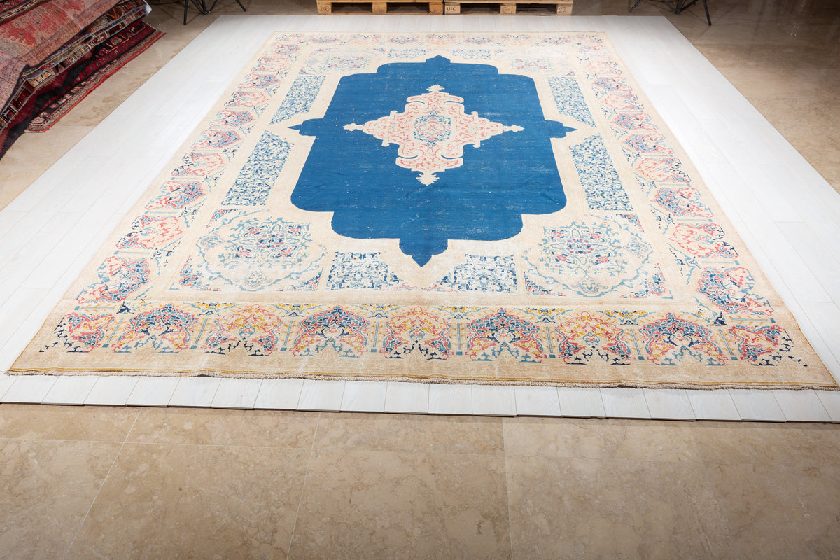 Collectible Vintage Navy blue Floral Rug – 13' 7" x 9' 7" (413 x 292 cm)