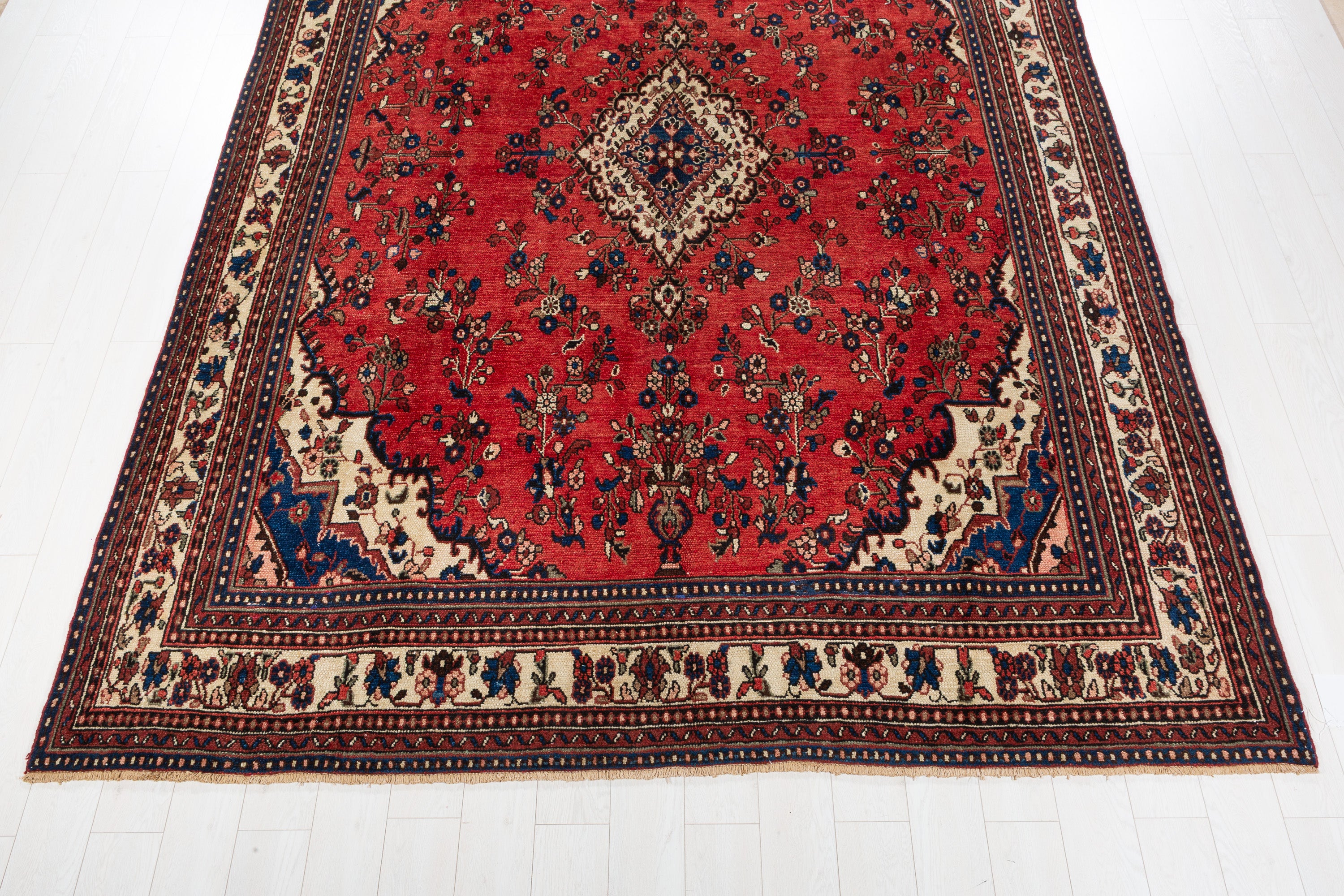 Vintage Red and beige Floral Rug – 11' 5" x 8' 5" (347 x 257 cm)