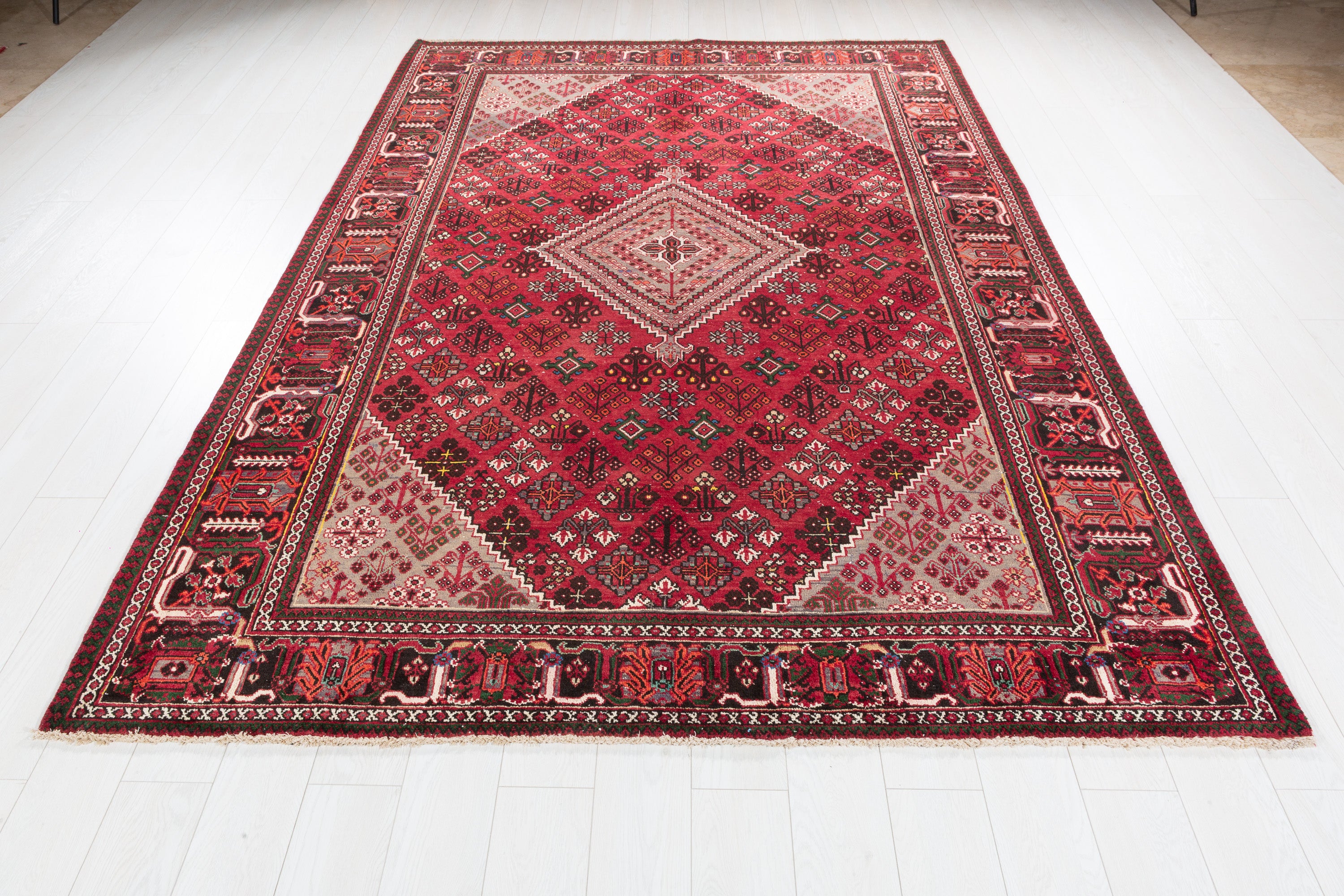 Vintage Red and navy Geometric Rug – 9' 7" x 6' 7" (293 x 201 cm)