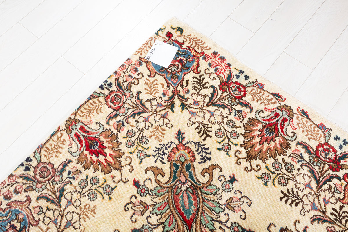 Collectible Vintage Warm beige and red Floral Rug – 10' 3" x 7' 0" (312 x 214 cm)