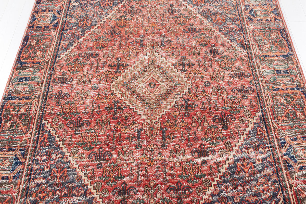 Vintage Faded red and blue Traditional Rug – 9' 5" x 6' 4" (288 x 194 cm)