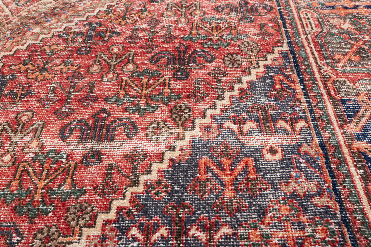 Vintage Faded red and blue Traditional Rug – 9' 5" x 6' 4" (288 x 194 cm)