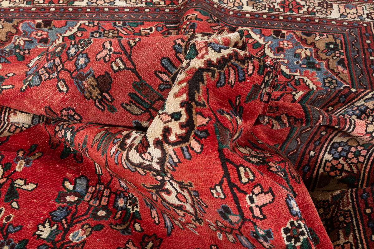 Vintage Red and beige Floral Rug – 9' 7" x 6' 5" (292 x 196 cm)