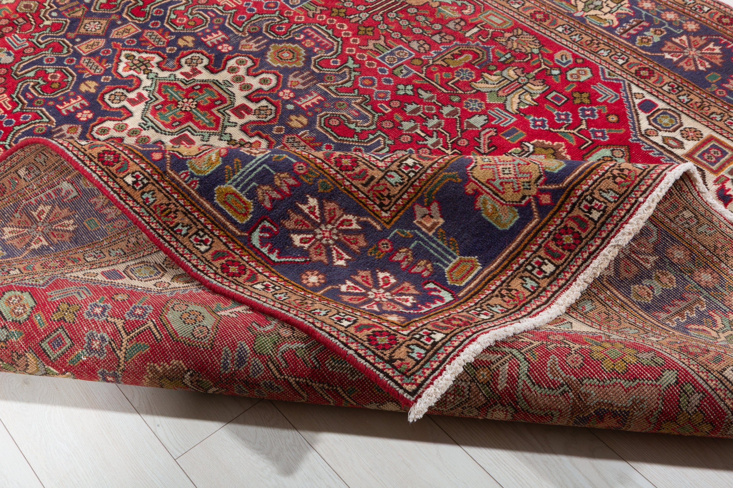 Vintage Red and navy Geometric Rug – 9' 5" x 6' 7" (286 x 201 cm)
