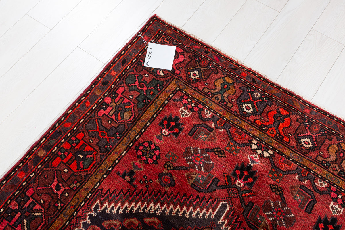 Vintage Rust Red Central Medallion Area Rug – 7' 9" x 4' 3" (236 x 130 cm)