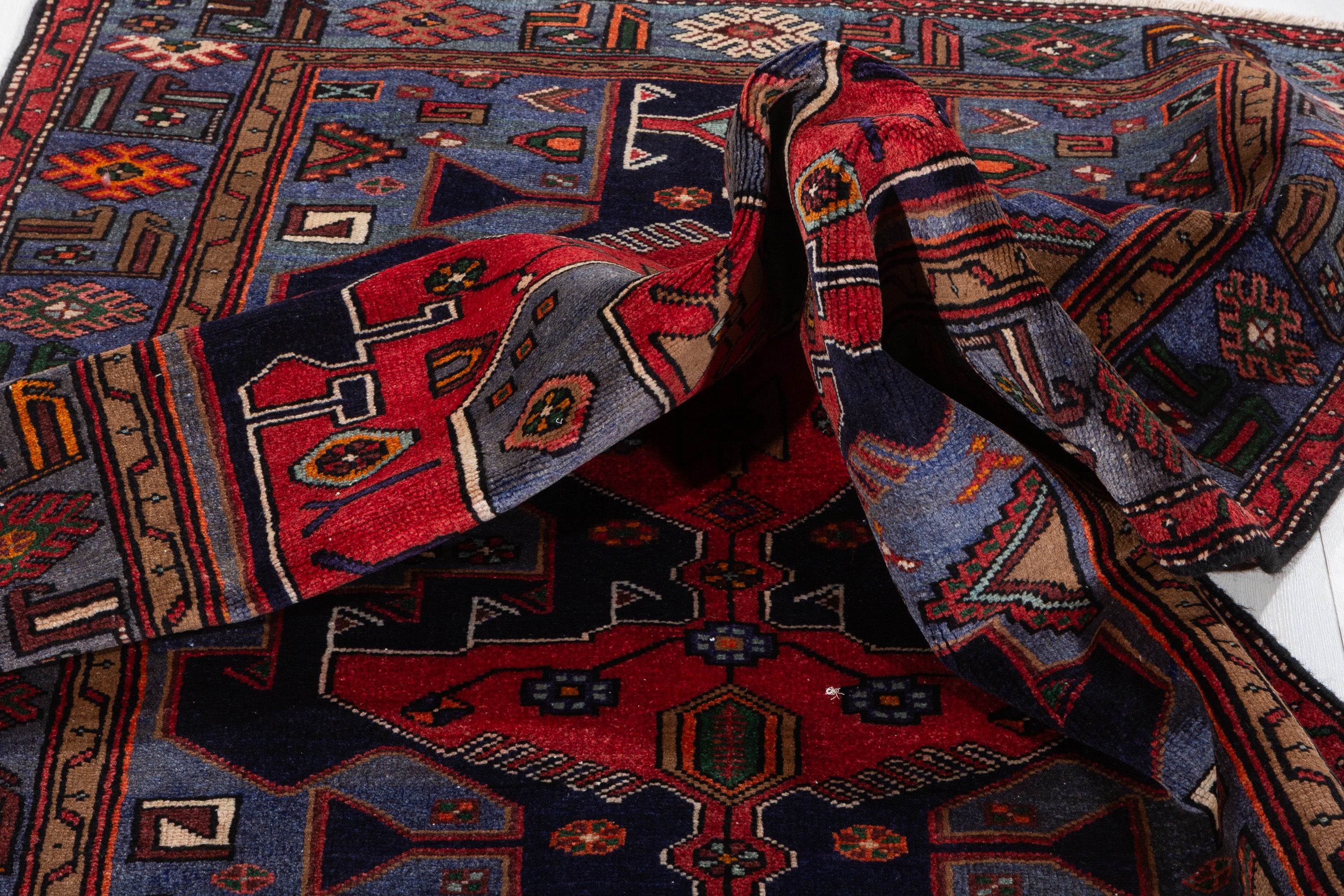 Collectible Vintage Red, Navy Blue Geometric Medallion Area Rug – 6' 6" x 4' 4" (197 x 132 cm)