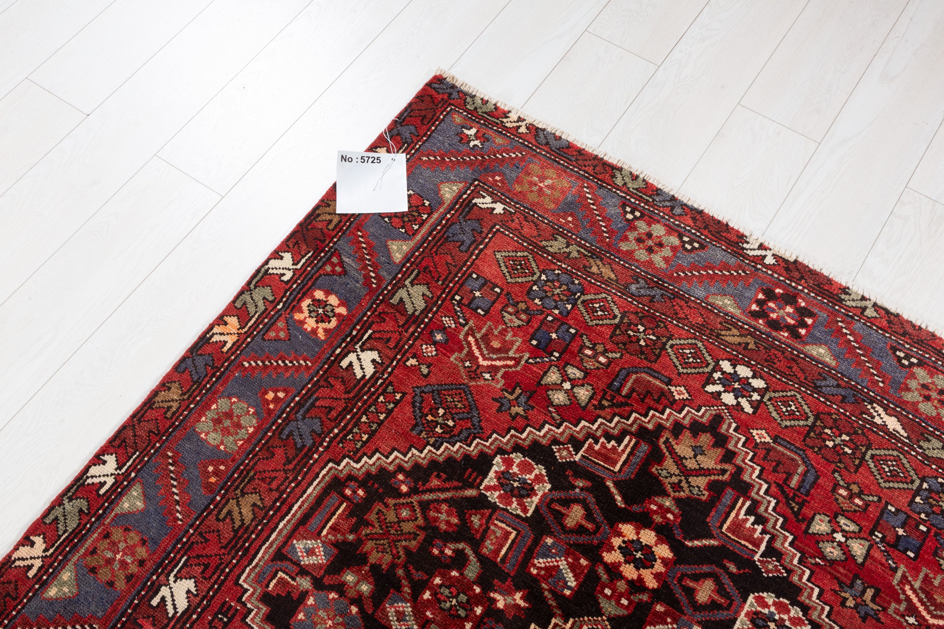 Vintage Red, Black Geometric Medallion Area Rug – 7' 9" x 4' 7" (237 x 140 cm)