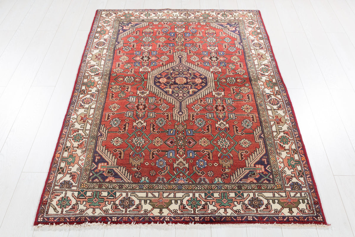 Collectible Vintage Rust Red, Beige Floral Medallion Area Rug – 5' 9" x 4' 0" (176 x 123 cm)