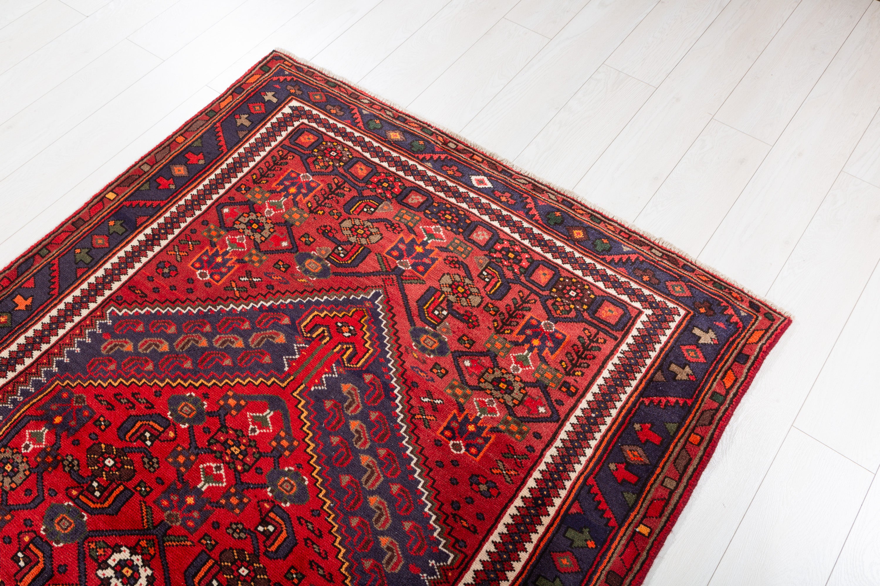 Vintage Red, Navy Blue Central Medallion Area Rug – 6' 8" x 4' 4" (204 x 132 cm)