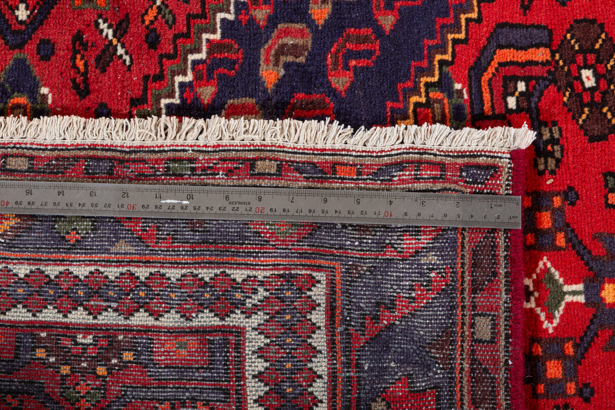 Vintage Red, Navy Blue Central Medallion Area Rug – 6' 8" x 4' 4" (204 x 132 cm)