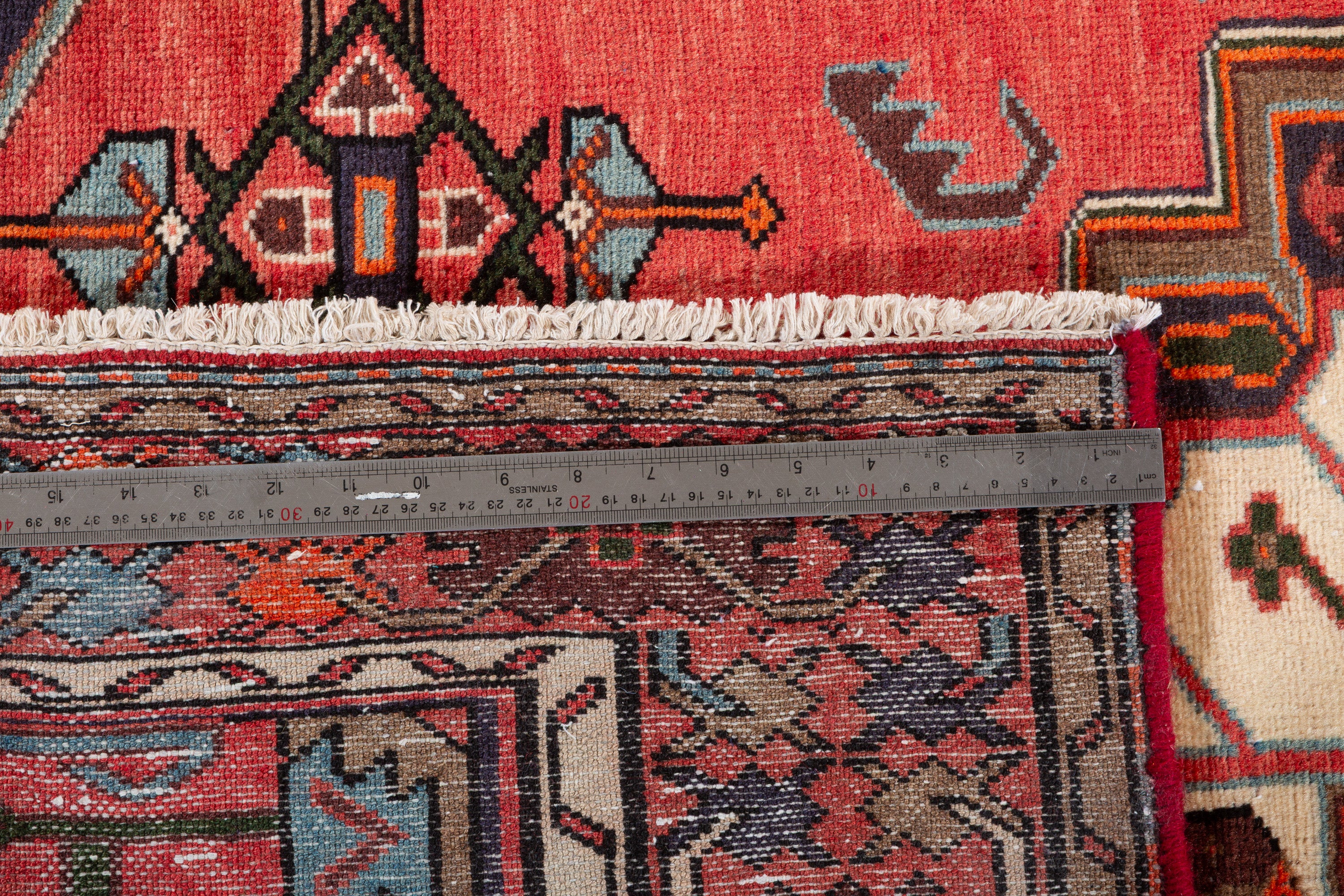 Vintage Coral, Navy Blue Geometric Medallion Area Rug – 6' 6" x 4' 4" (198 x 131 cm)