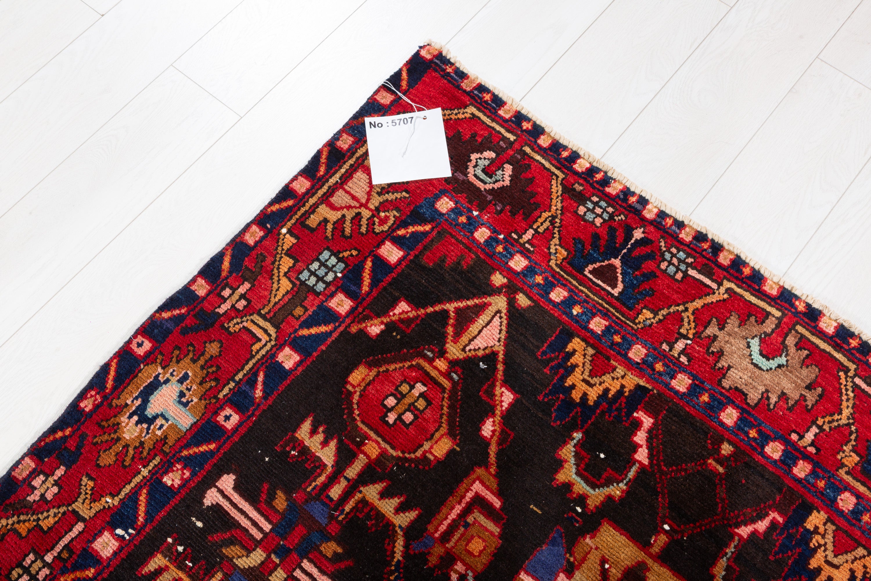 Collectible Vintage Black Red Animal Motif Area Rug – 6' 4" x 4' 3" (194 x 130 cm)