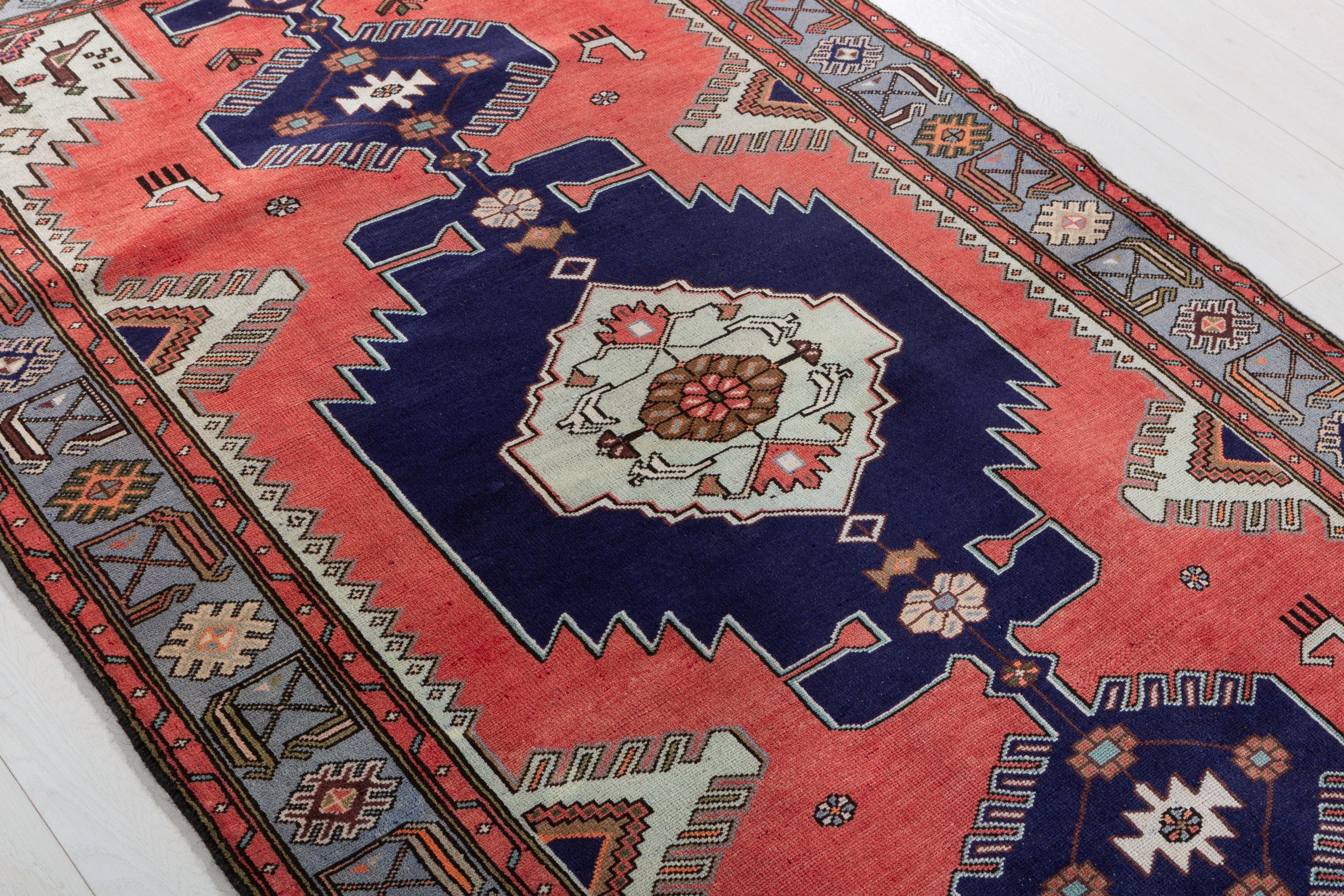 Collectible Vintage Coral, Navy Blue Triple Medallion Area Rug – 7' 0" x 4' 2" (213 x 126 cm)