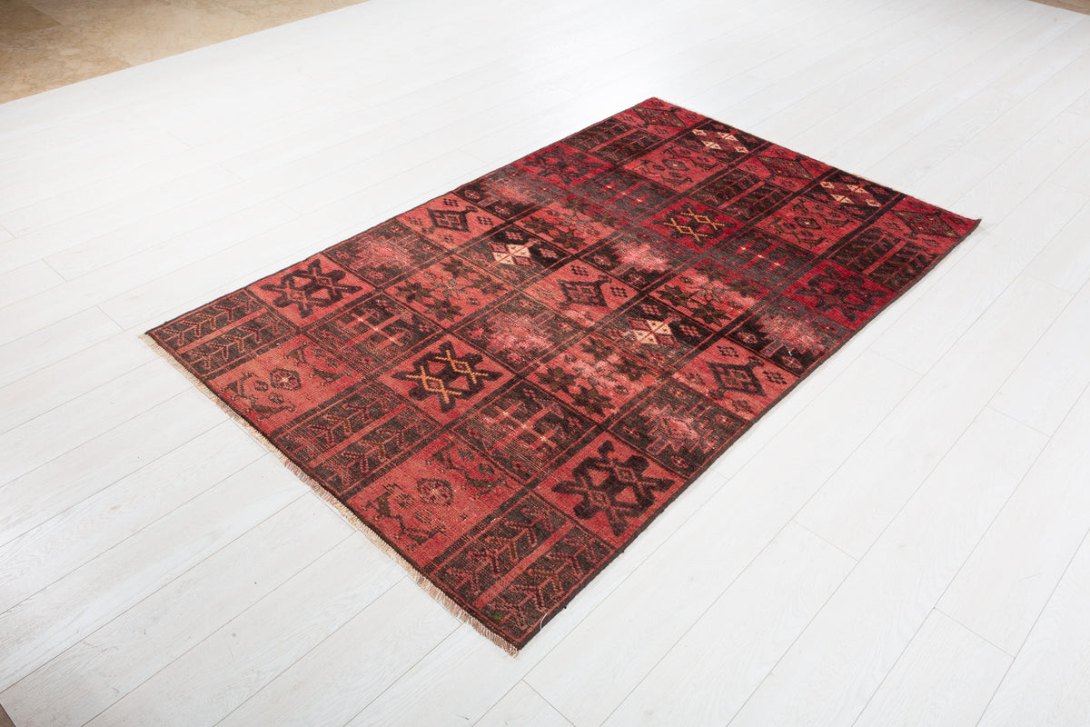 Collectible Vintage Faded Pinkish Red Compartment Design Area Rug – 6' 6" x 4' 0" (197 x 121 cm)