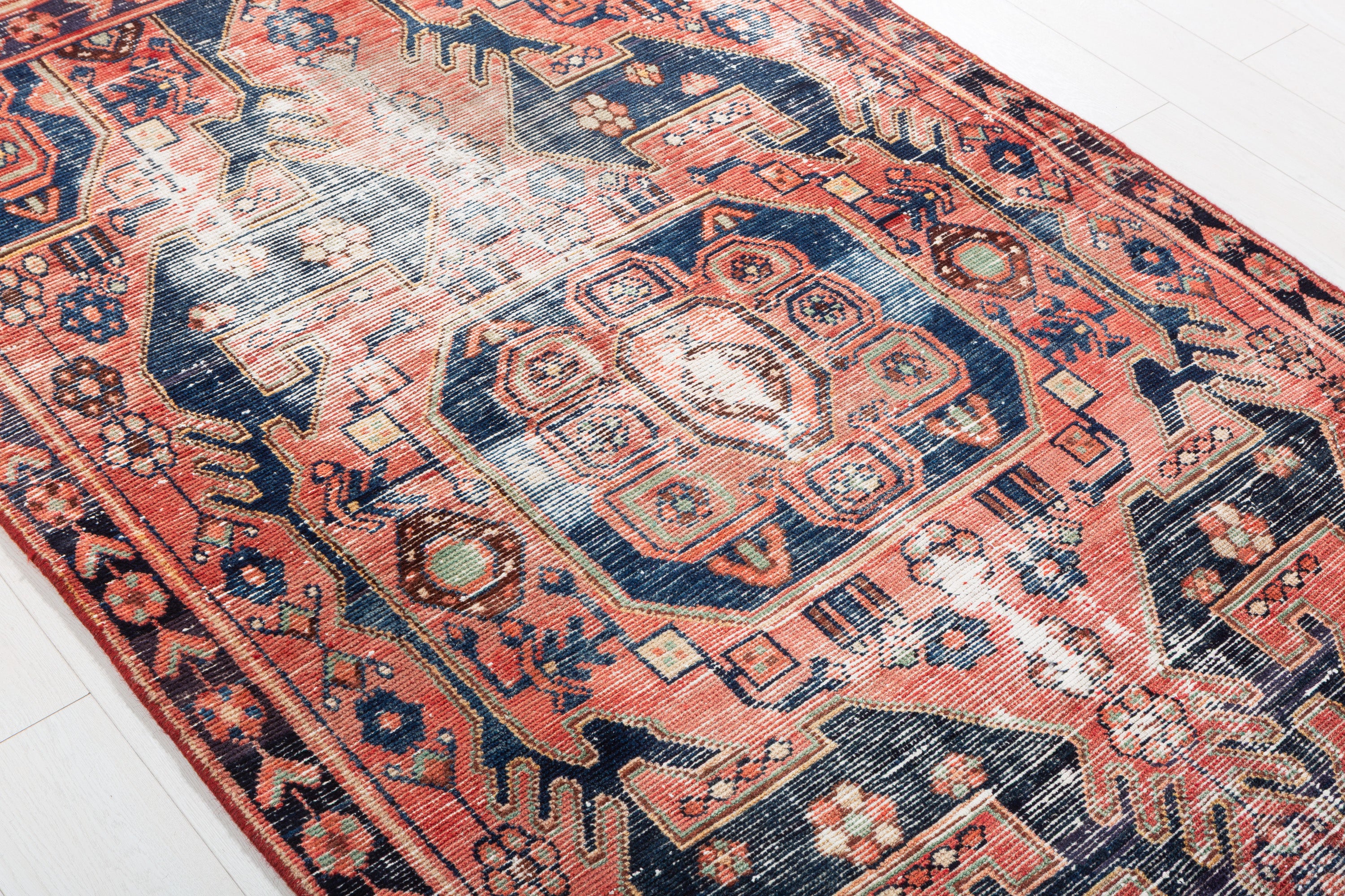 Collectible Vintage Faded Red, Navy Blue Distressed Floral Medallion Area Rug – 6' 5" x 4' 3" (195 x 130 cm)