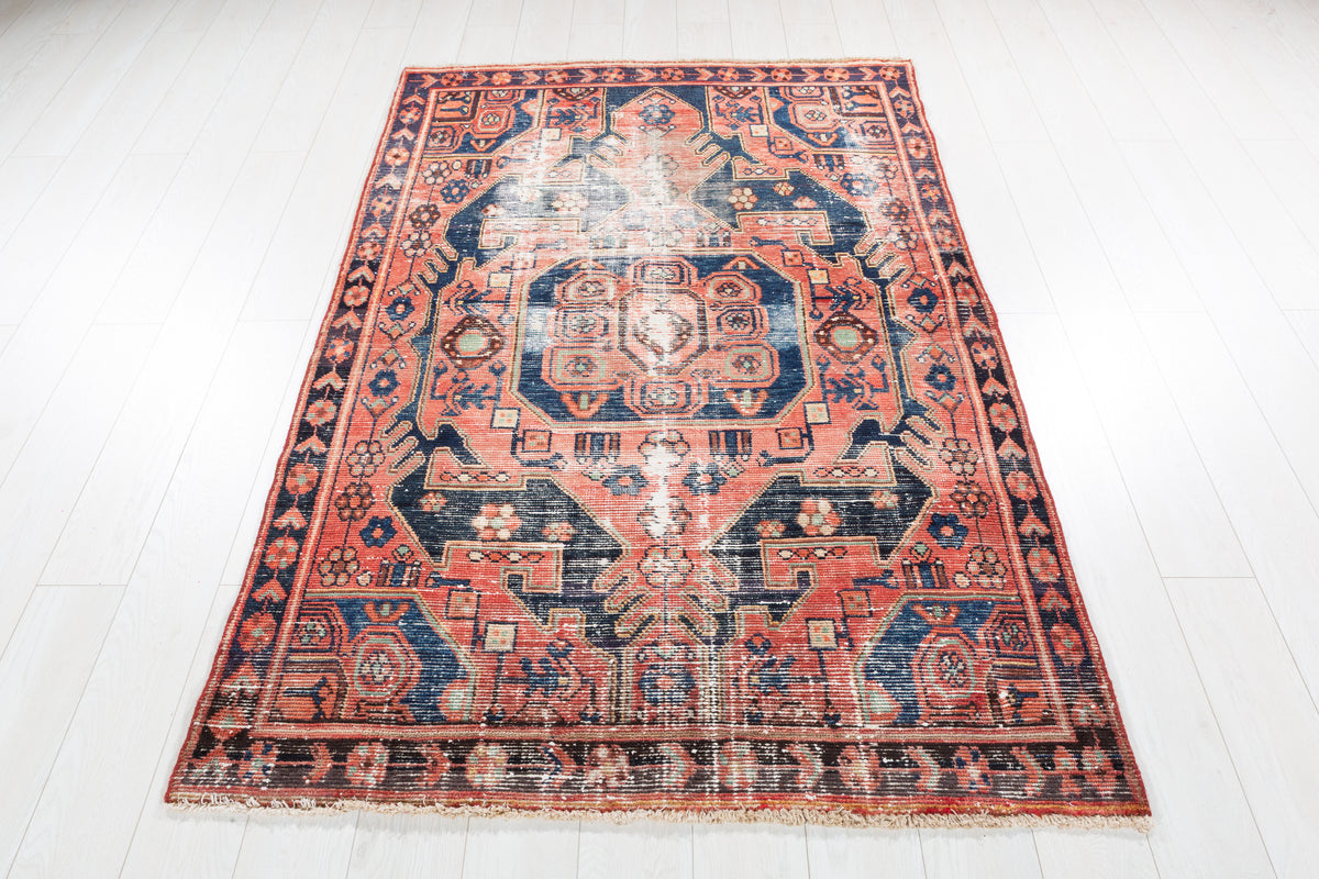 Collectible Vintage Faded Red, Navy Blue Distressed Floral Medallion Area Rug – 6' 5" x 4' 3" (195 x 130 cm)
