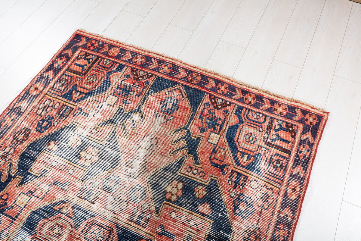 Collectible Vintage Faded Red, Navy Blue Distressed Floral Medallion Area Rug – 6' 5" x 4' 3" (195 x 130 cm)