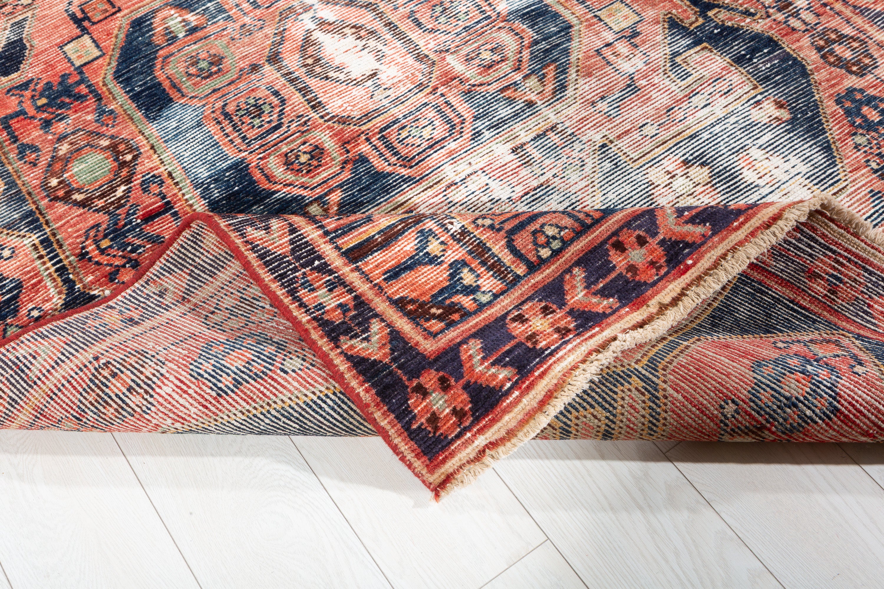 Collectible Vintage Faded Red, Navy Blue Distressed Floral Medallion Area Rug – 6' 5" x 4' 3" (195 x 130 cm)