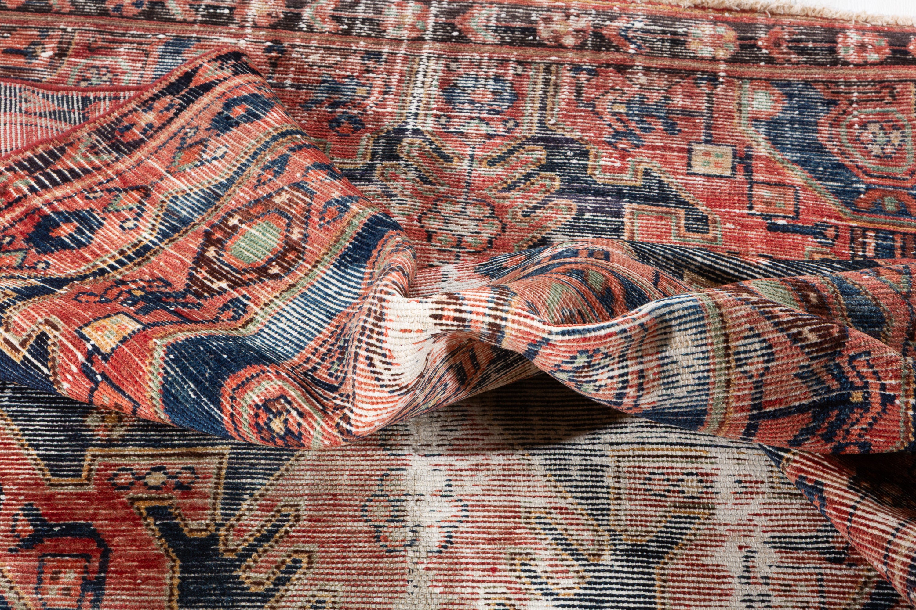 Collectible Vintage Faded Red, Navy Blue Distressed Floral Medallion Area Rug – 6' 5" x 4' 3" (195 x 130 cm)