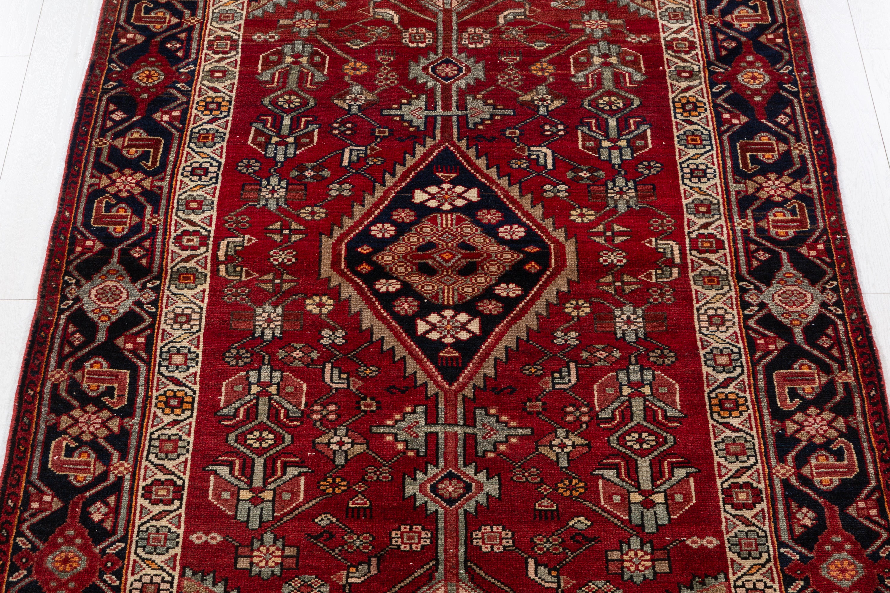 Vintage Red, Deep Navy Blue Geometric Medallion Area Rug – 7' 8" x 4' 6" (234 x 136 cm)