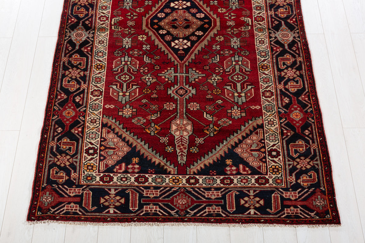 Vintage Red, Deep Navy Blue Geometric Medallion Area Rug – 7' 8" x 4' 6" (234 x 136 cm)