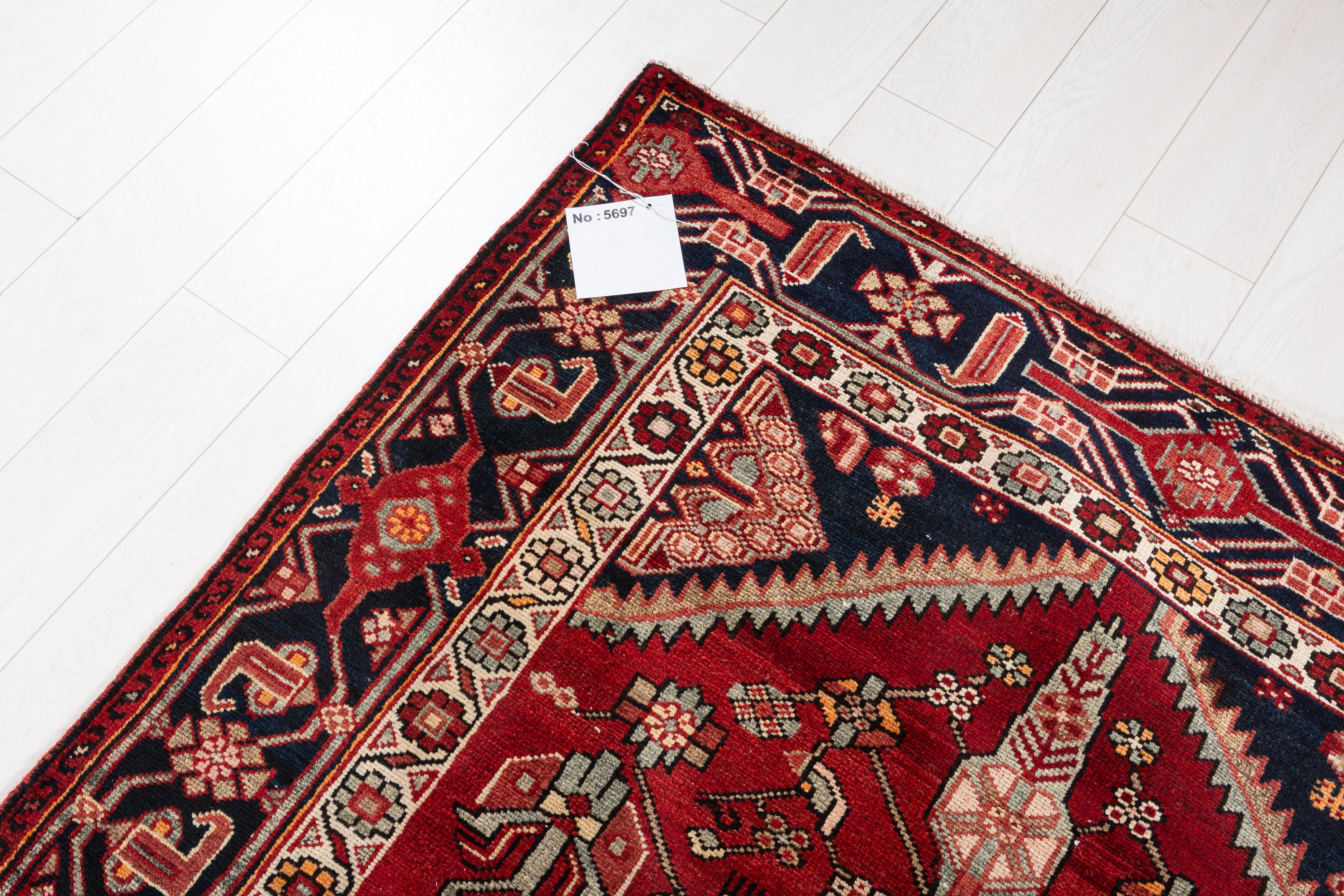 Vintage Red, Deep Navy Blue Geometric Medallion Area Rug – 7' 8" x 4' 6" (234 x 136 cm)