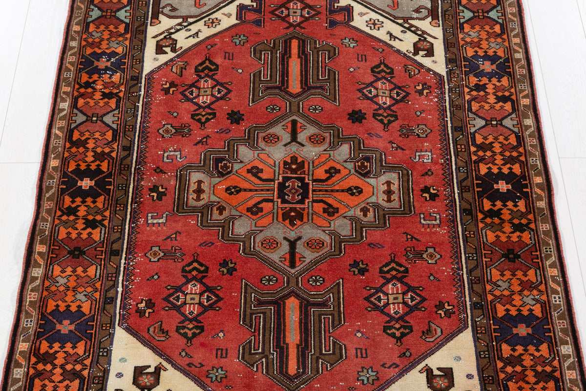 Vintage Coral, Orange Geometric Medallion Area Rug – 6' 4" x 4' 3" (194 x 130 cm)