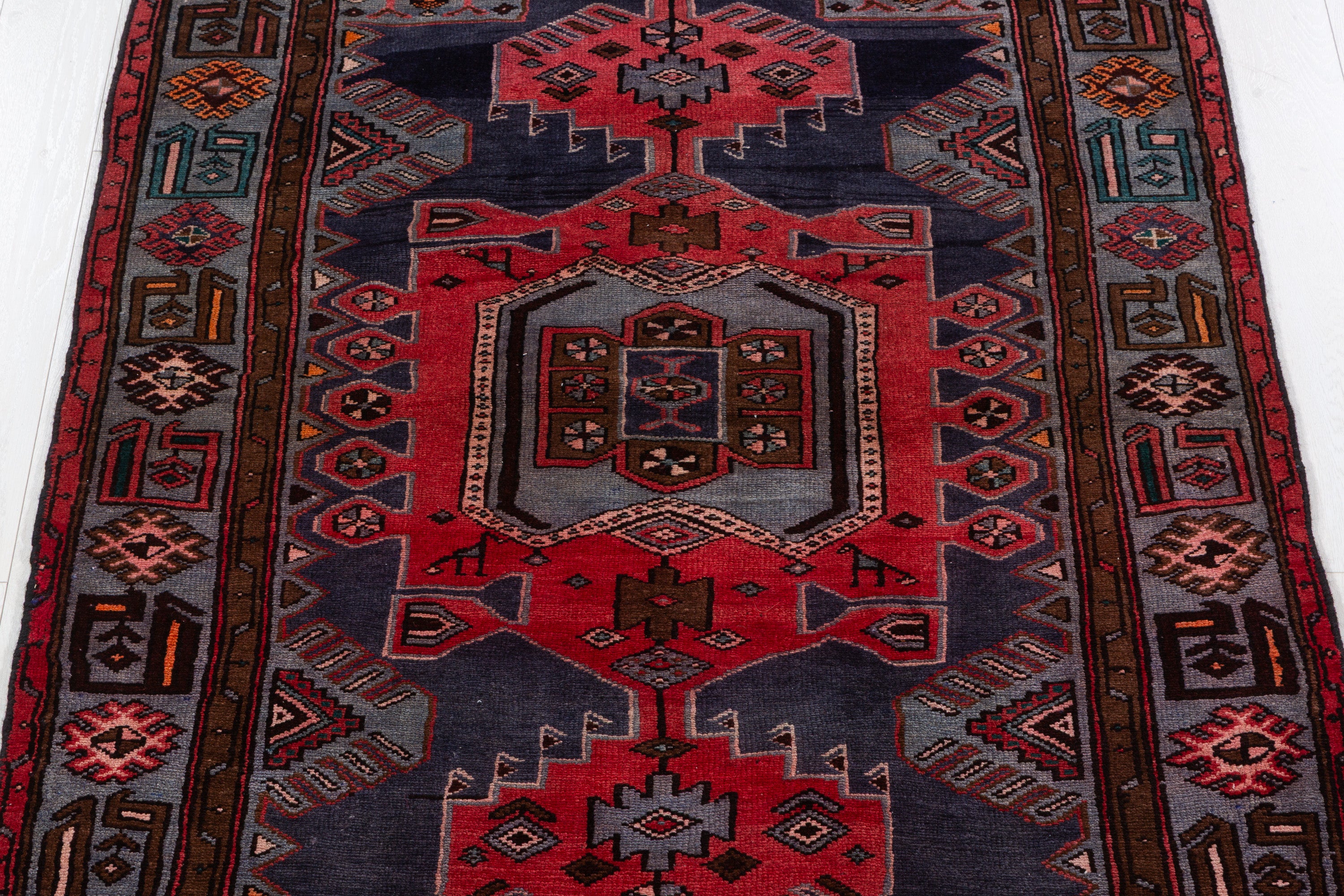 Collectible Vintage Navy Blue, Red Triple Medallion Area Rug – 6' 5" x 4' 3" (196 x 130 cm)