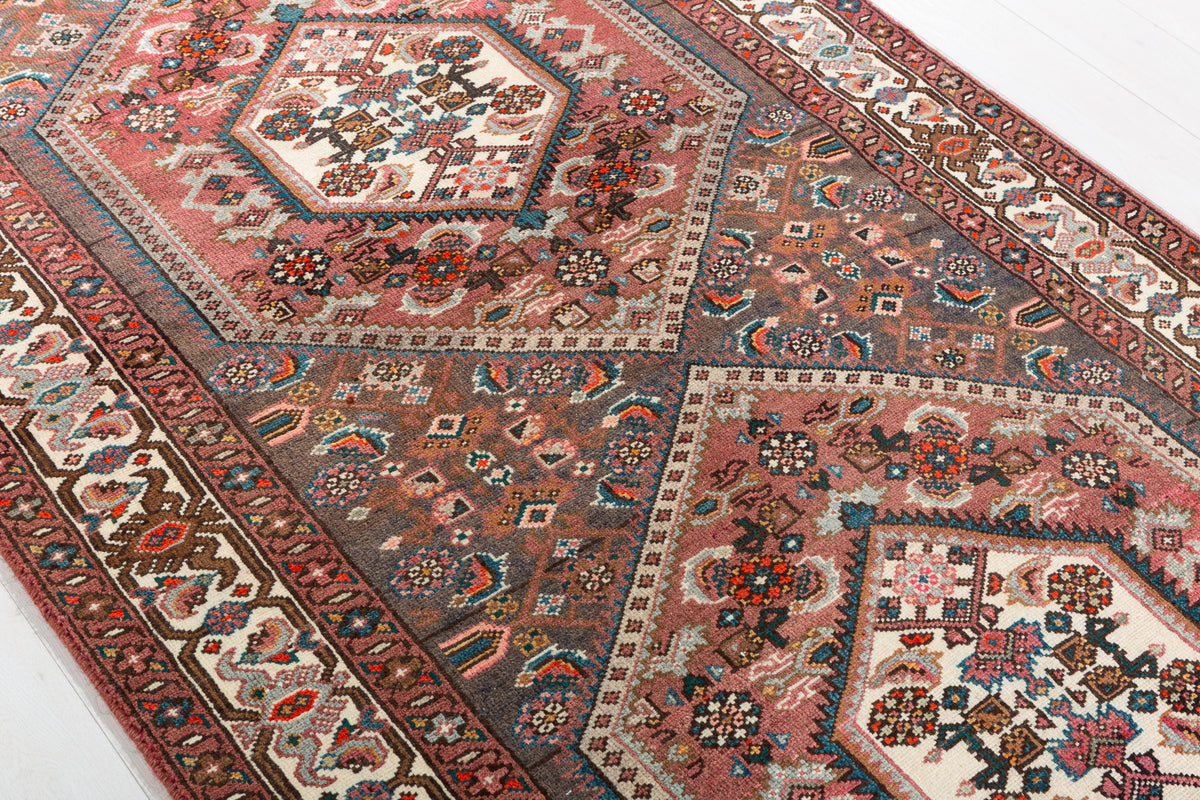 Collectible Vintage Rust Red, Gray Double Medallion Area Rug – 6' 9" x 4' 2" (206 x 128 cm)