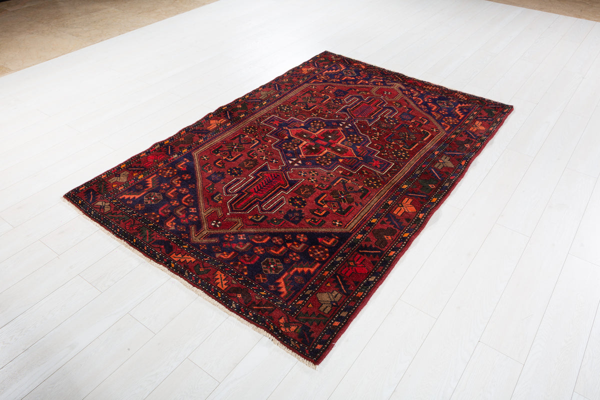 Collectible Vintage Rust Red, Navy Blue Central Medallion Area Rug – 6' 9" x 4' 6" (207 x 138 cm)