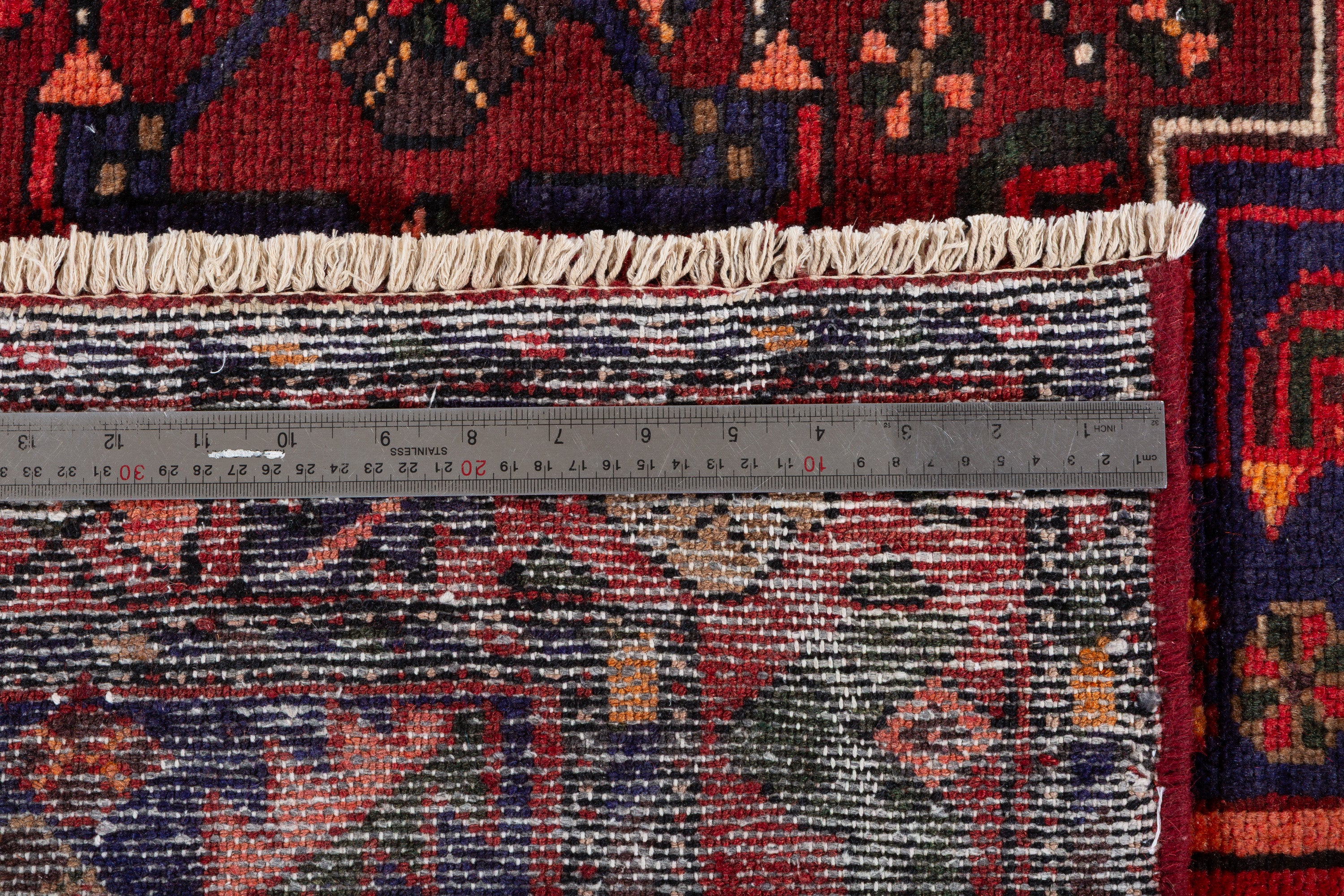 Collectible Vintage Rust Red, Navy Blue Central Medallion Area Rug – 6' 9" x 4' 6" (207 x 138 cm)