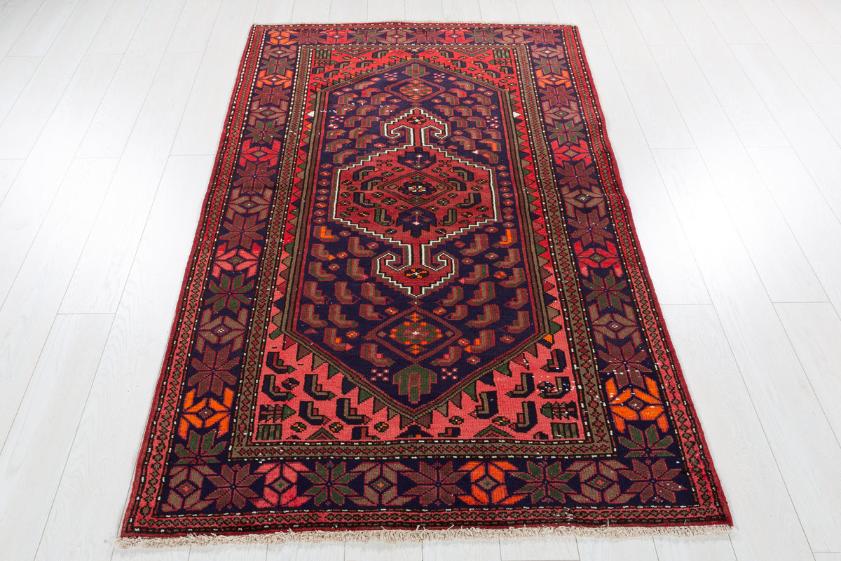 Vintage Pinkish-Red, Navy Blue Central Medallion Area Rug – 6' 4" x 3' 11" (193 x 119 cm)