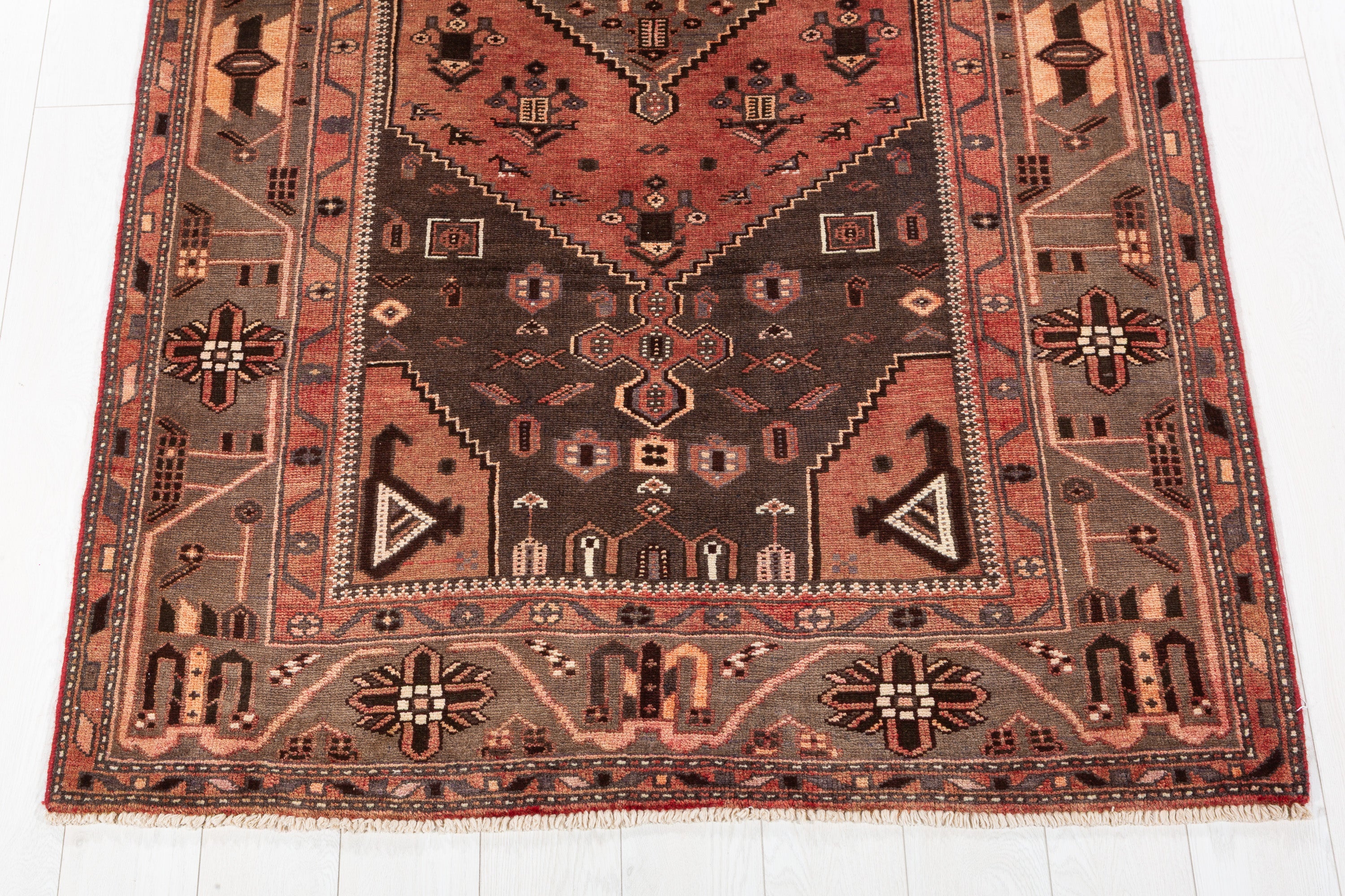 Vintage Brick Red Tribal Diamond Area Rug – 7' 5" x 4' 4" (225 x 132 cm)