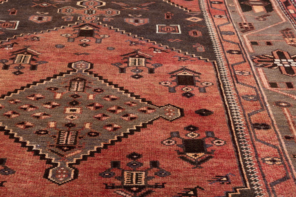 Vintage Brick Red Tribal Diamond Area Rug – 7' 5" x 4' 4" (225 x 132 cm)
