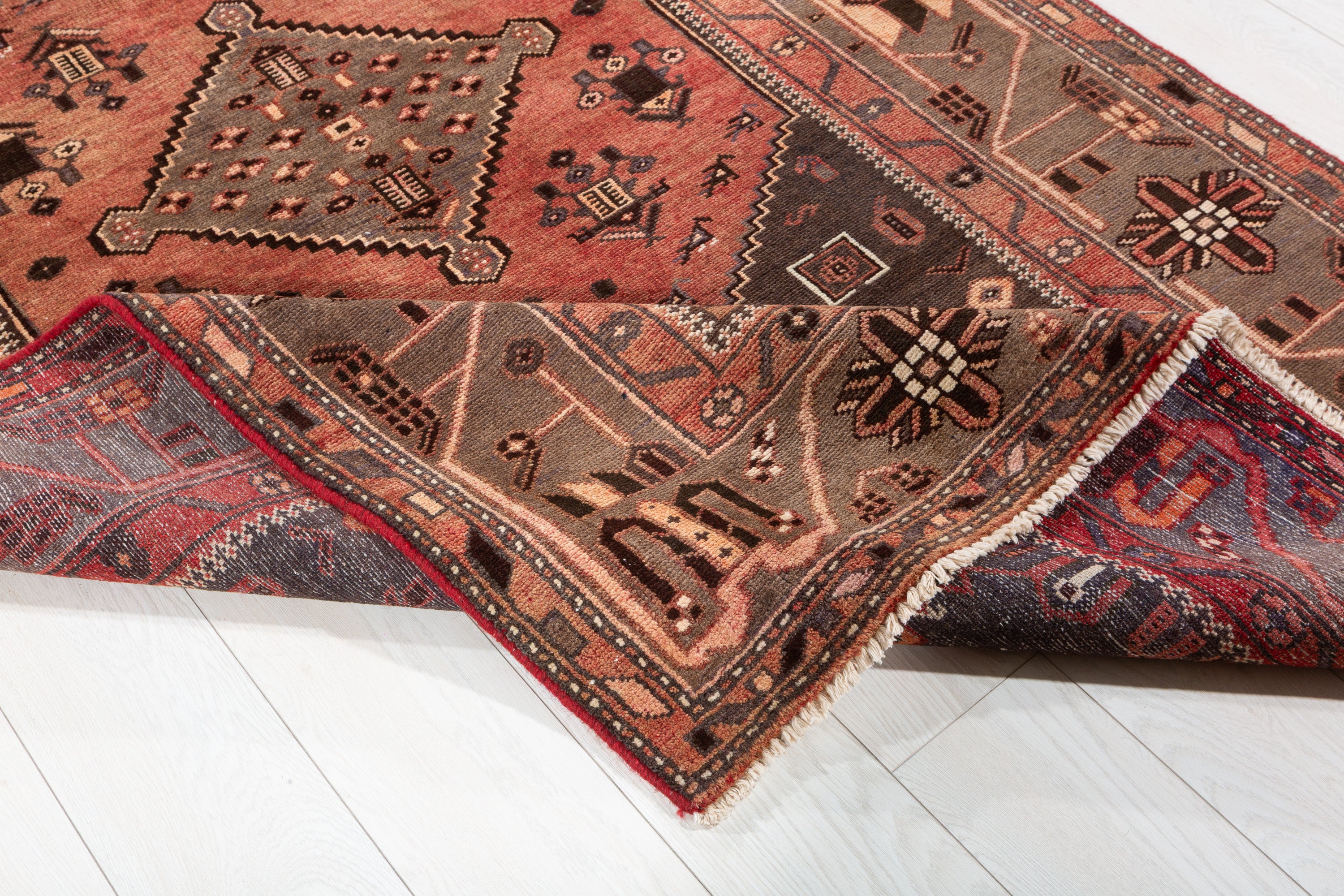 Vintage Brick Red Tribal Diamond Area Rug – 7' 5" x 4' 4" (225 x 132 cm)