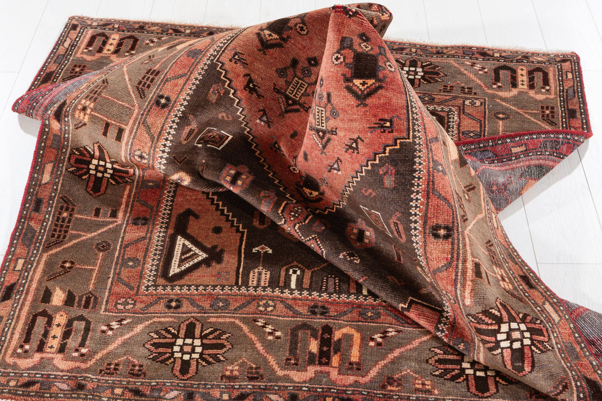 Vintage Brick Red Tribal Diamond Area Rug – 7' 5" x 4' 4" (225 x 132 cm)