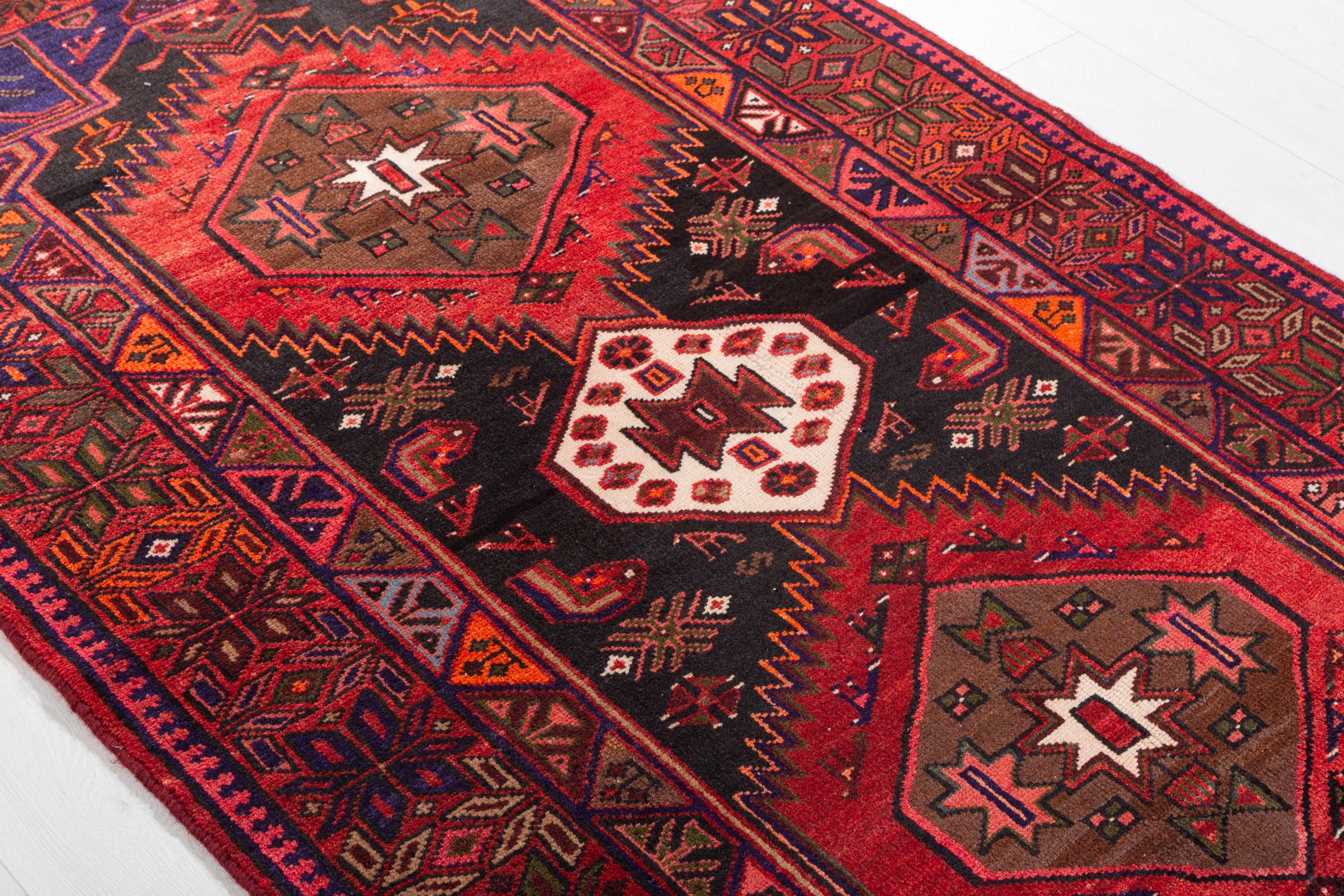 Vintage Black, Red Triple Medallion Area Rug – 6' 10" x 3' 11" (209 x 120 cm)