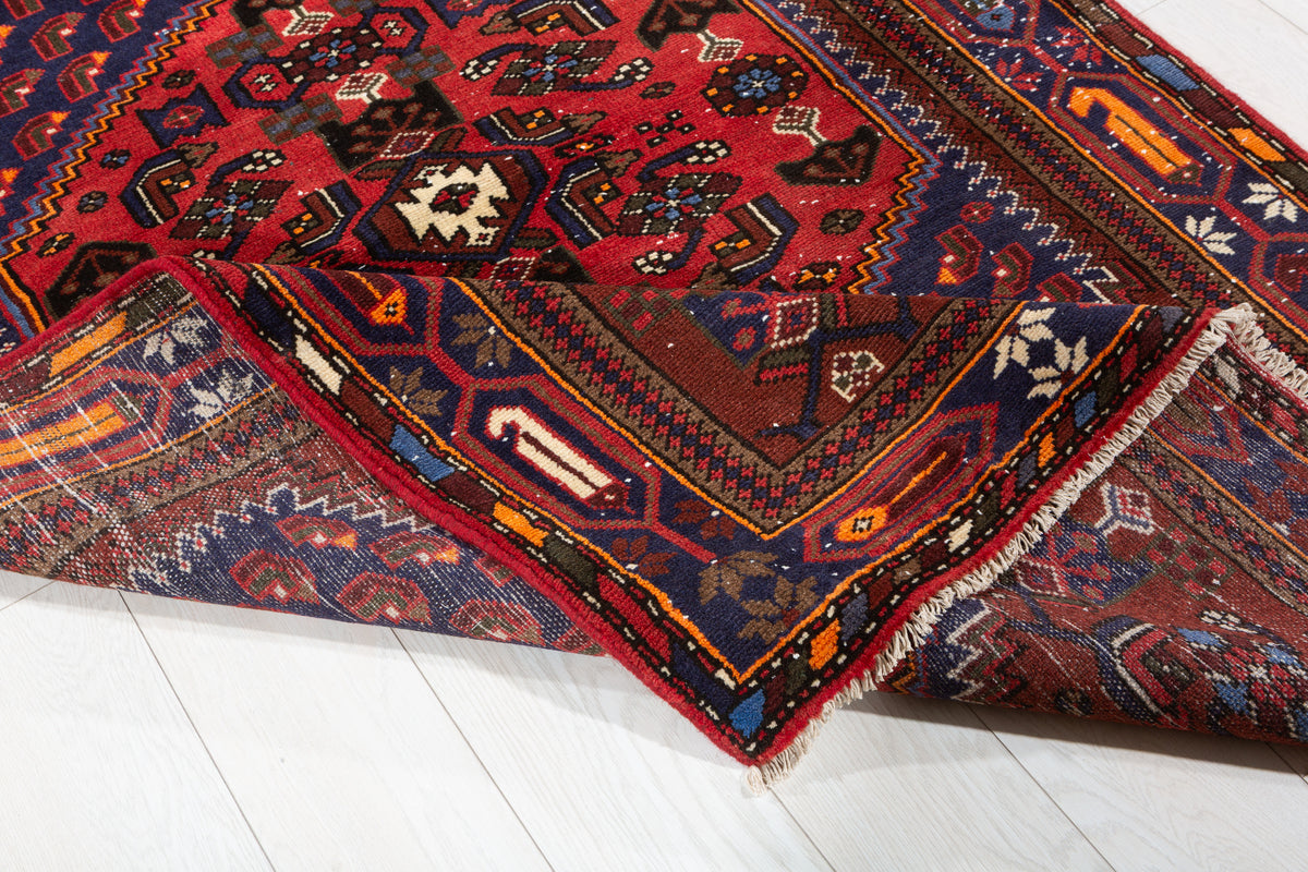 Vintage Brown, Navy Blue Central Medallion Area Rug – 6' 9" x 4' 3" (206 x 130 cm)