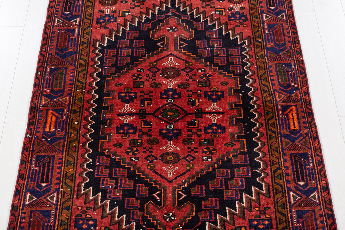Vintage Rust Red, Deep Navy Blue Central Medallion Area Rug – 7' 1" x 4' 1" (217 x 125 cm)