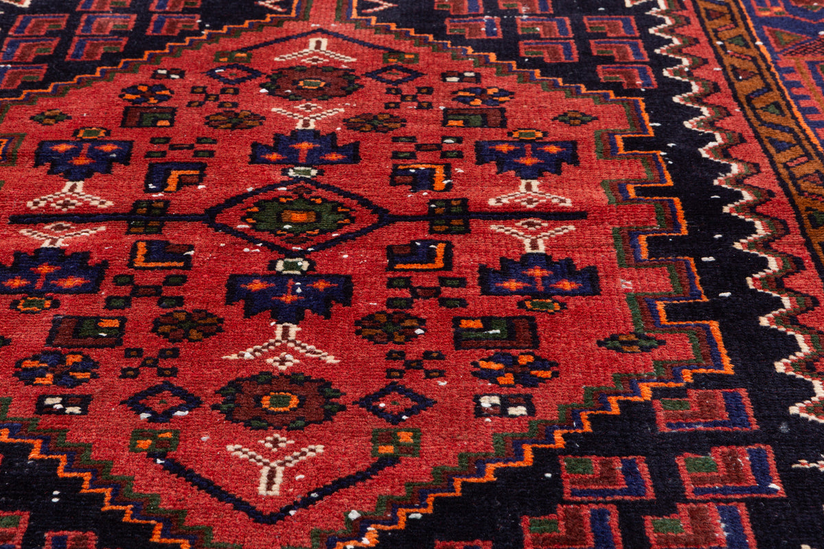 Vintage Rust Red, Deep Navy Blue Central Medallion Area Rug – 7' 1" x 4' 1" (217 x 125 cm)