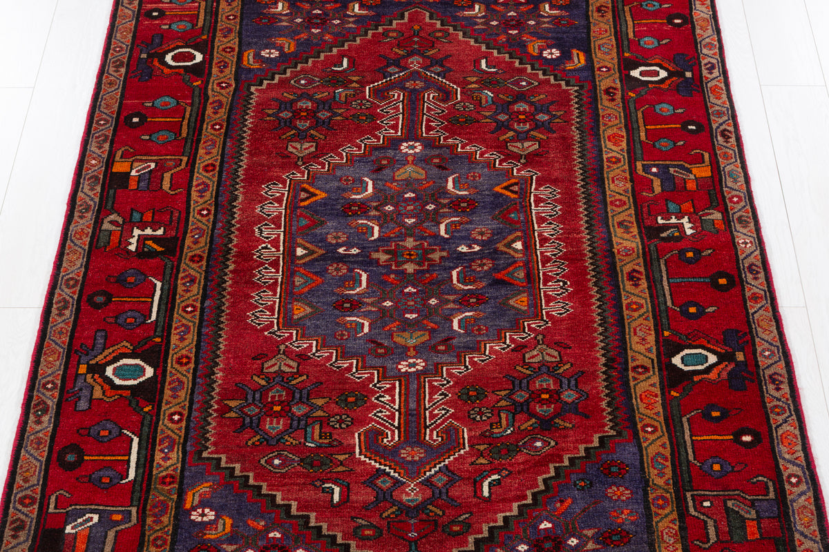 Vintage Rust Red, Navy Blue Central Medallion Area Rug – 6' 10" x 4' 7" (208 x 140 cm)