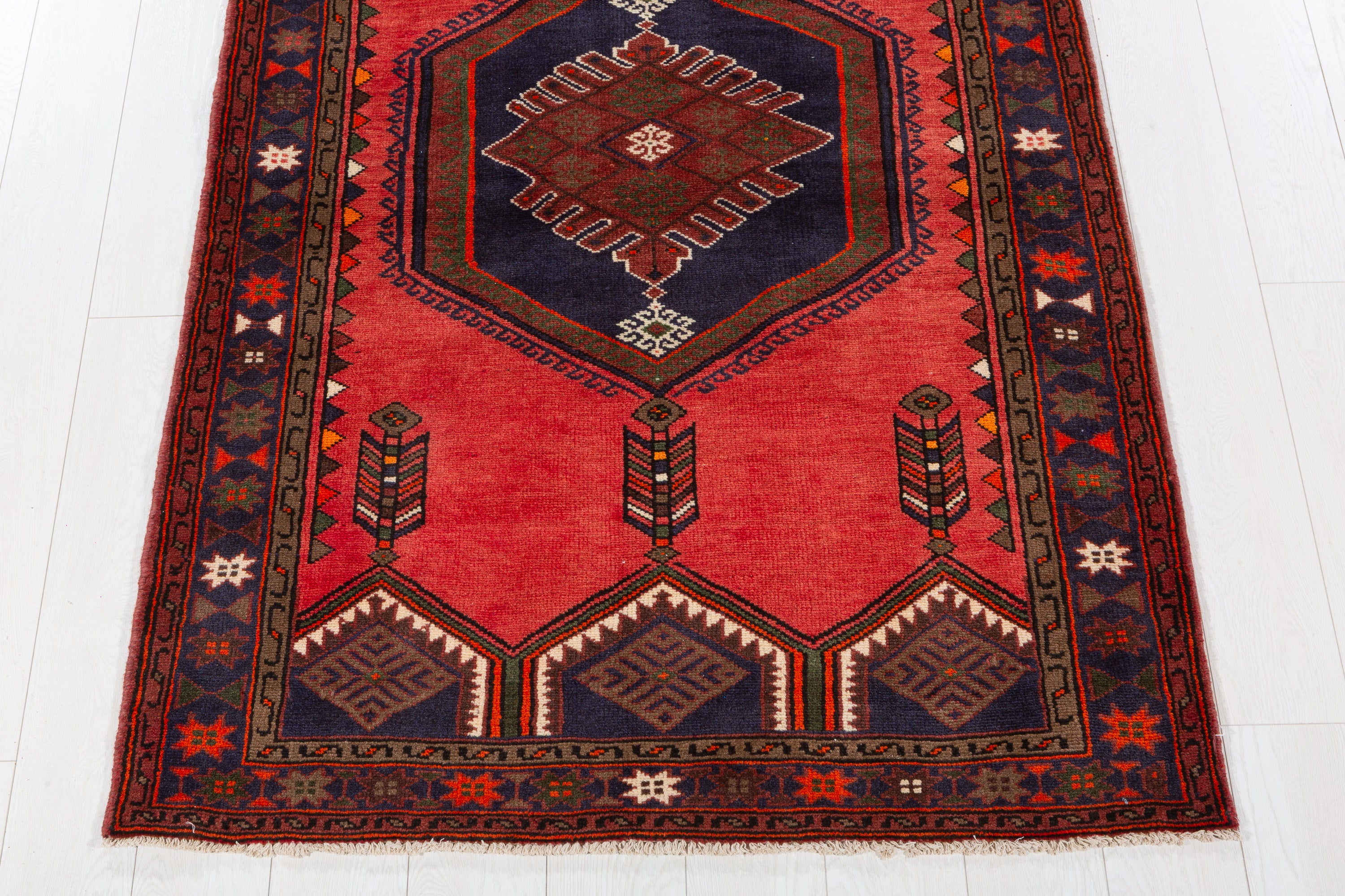 Vintage Coral, Navy Blue Diamond Medallion Area Rug – 6' 2" x 3' 10" (187 x 118 cm)